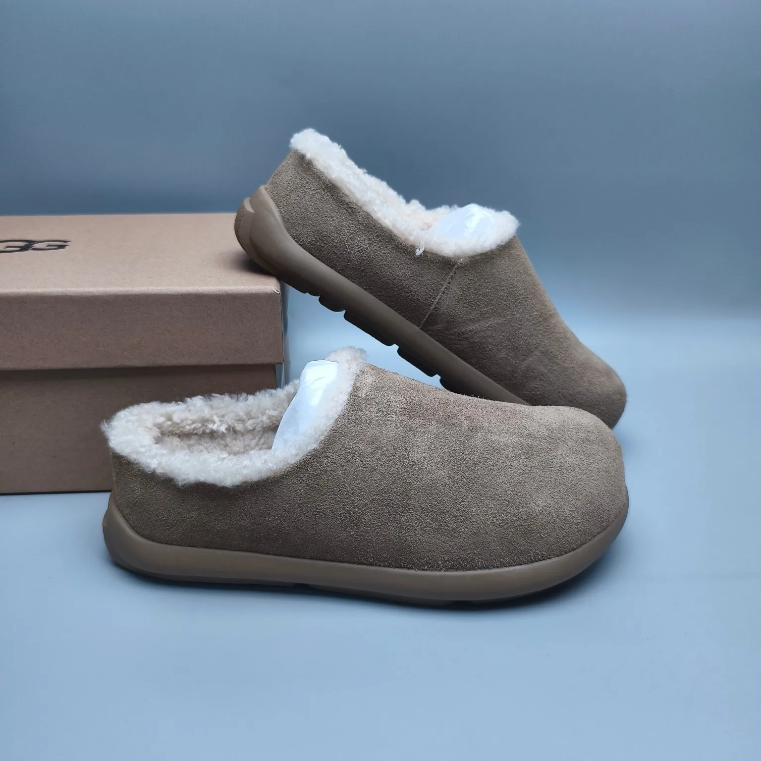💰480 UGG sheepskin all-in-one snow boots 5098 slip-on home shoes Color: Maroon Antelope Brown Twilight Matching code: 35-40